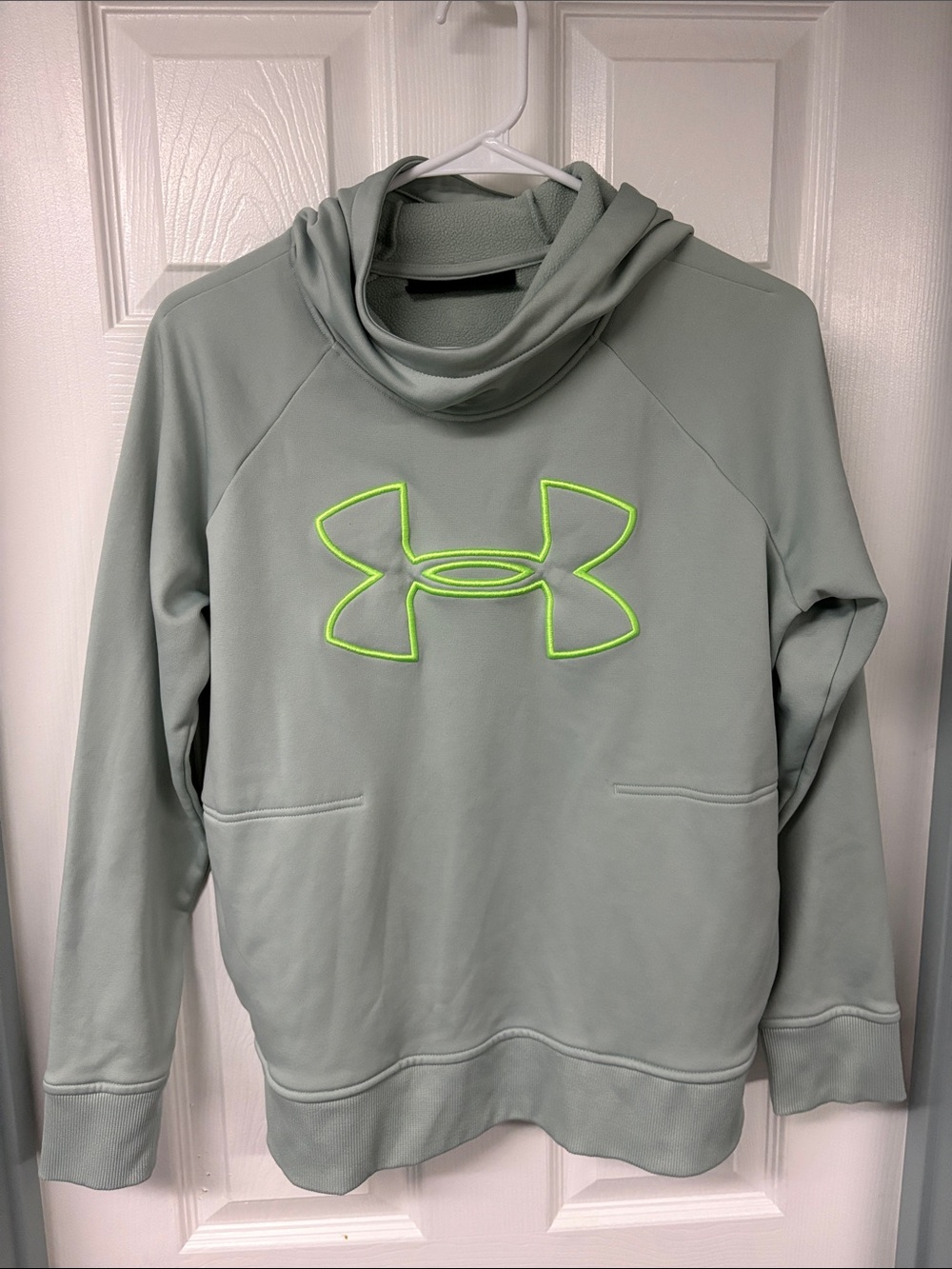 Under Armour Men’s Light Gray Cowl Neck Hoodie with Neon Logo size MED